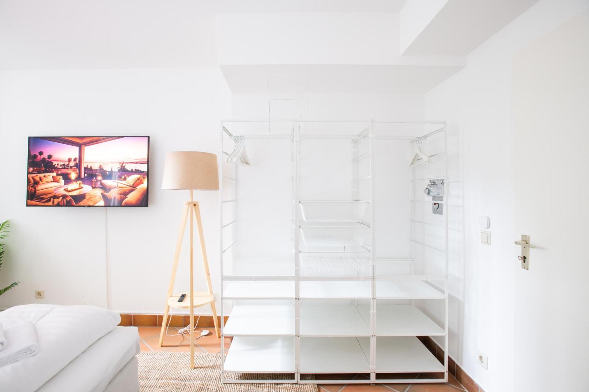 Appartement Charmantes 2-zimmer-apartment Mit Vorgarten *
